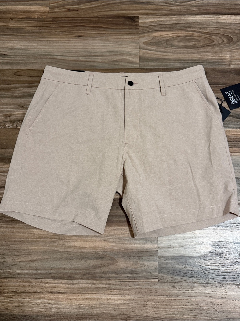 Joe’s Jeans Kinetic-Flex The Brixton Shorts Pinkish Tan 34 Waist 7” Inseam NWT